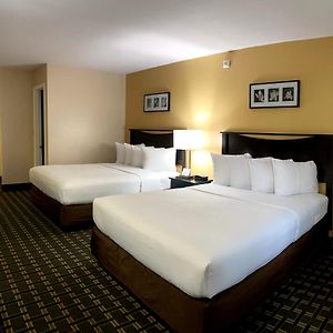 Stanford Inn & Suites Anaheim